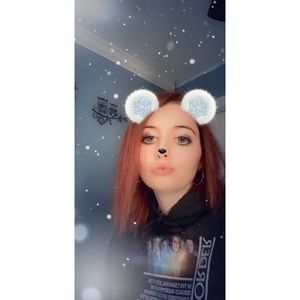 Meet your Posher, Danika